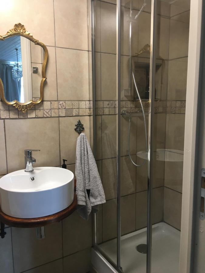 Maison La Roche Chambre D'Hotes Le Vigeant Ngoại thất bức ảnh