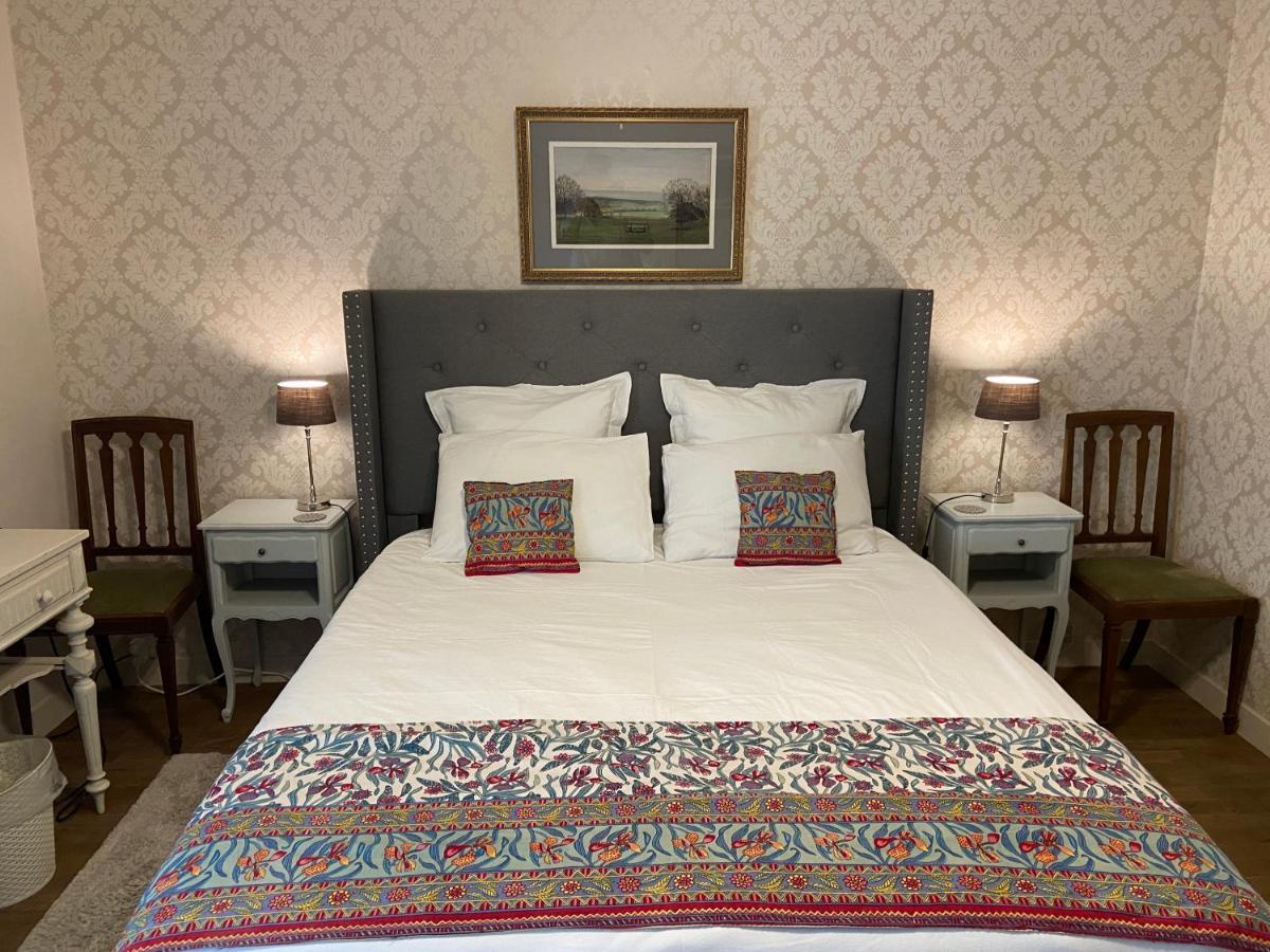 Maison La Roche Chambre D'Hotes Le Vigeant Ngoại thất bức ảnh